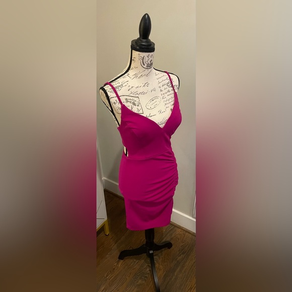 Deep V Neck Pink Cutout Strappy Ruched Slit Dress Size 3 By Morgan & Co. - Picture 7 of 10